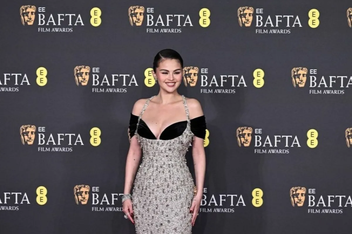 سيلينا غوميز Selena Gomez في حفل جوائز بافتا 2025(مصدر الصورة: Ben STANSALL / AFP)