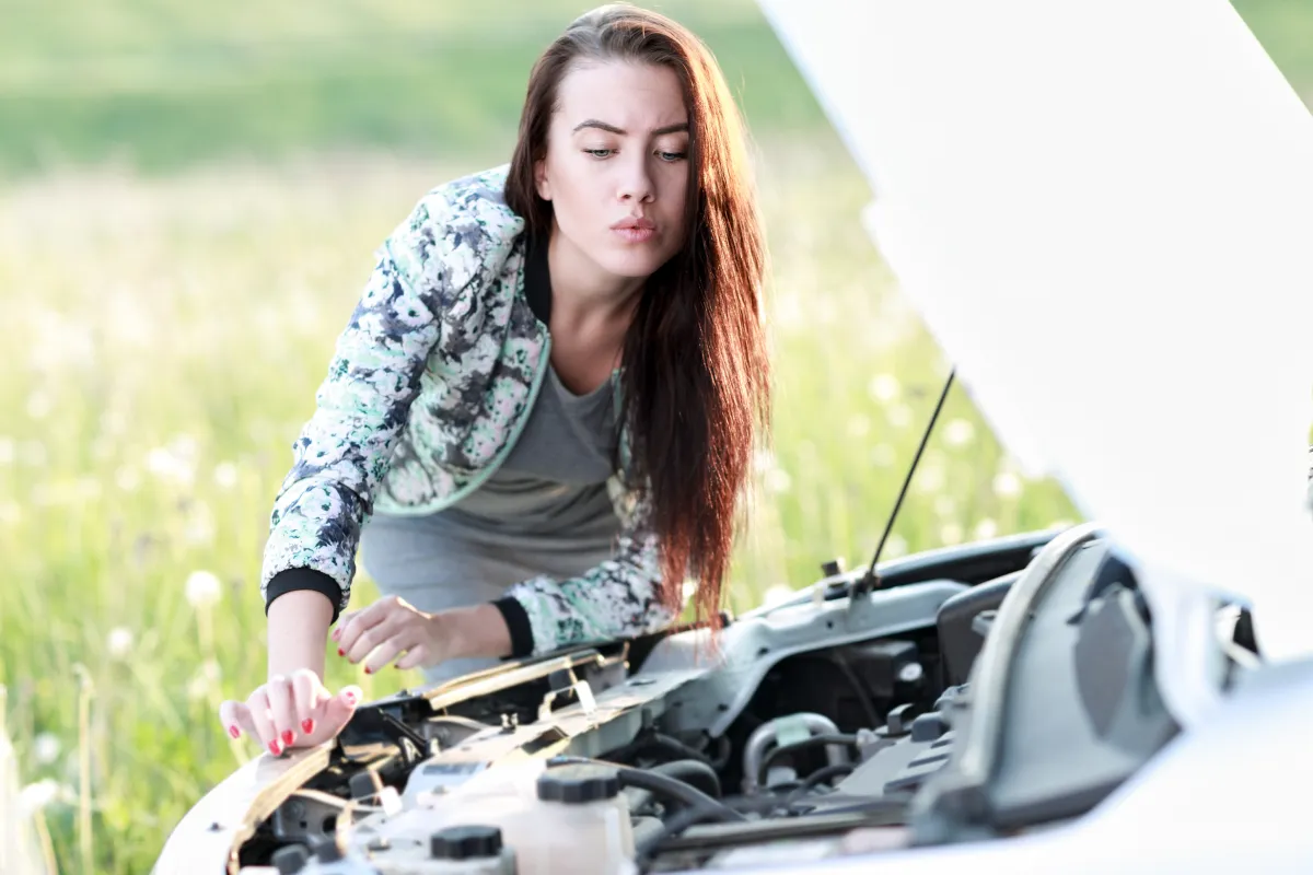 تعطل السيارة والتعامل مع العطل