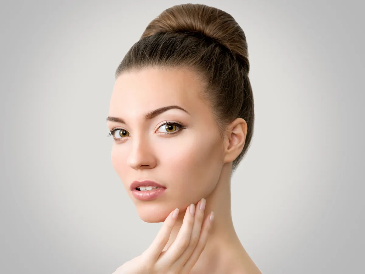 نصائح مهمة قبل وبعد إزالة شعر الوجه بالخيط .. للحفاظ على بشرتك نقية وناعمة