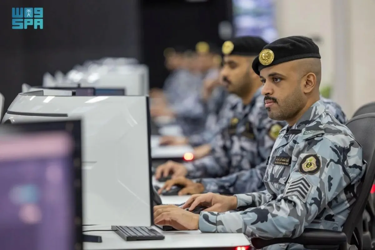 يعتمد المركز على كوادر بشرية مؤهلة وأجهزة تقنية متطورة