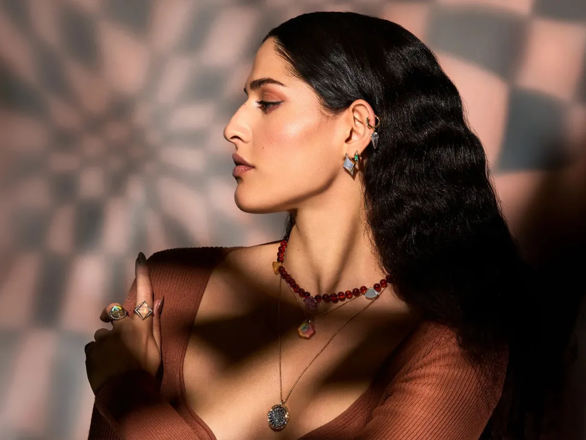 مجوهرات نور فارس - الصورة من العلامة