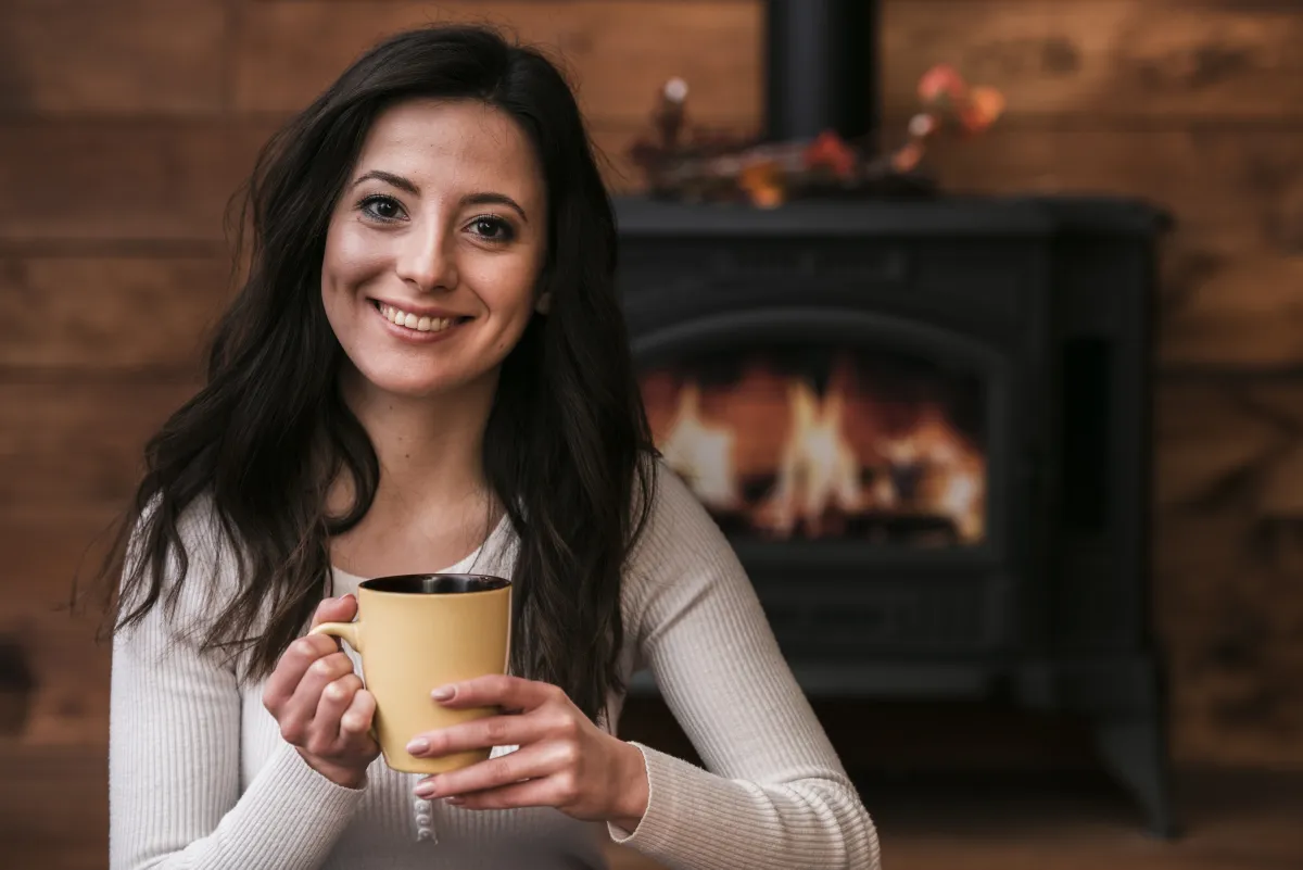 تساعد  القرفة على السيطرة على مستوى السكر في الدم  Image By Freepik