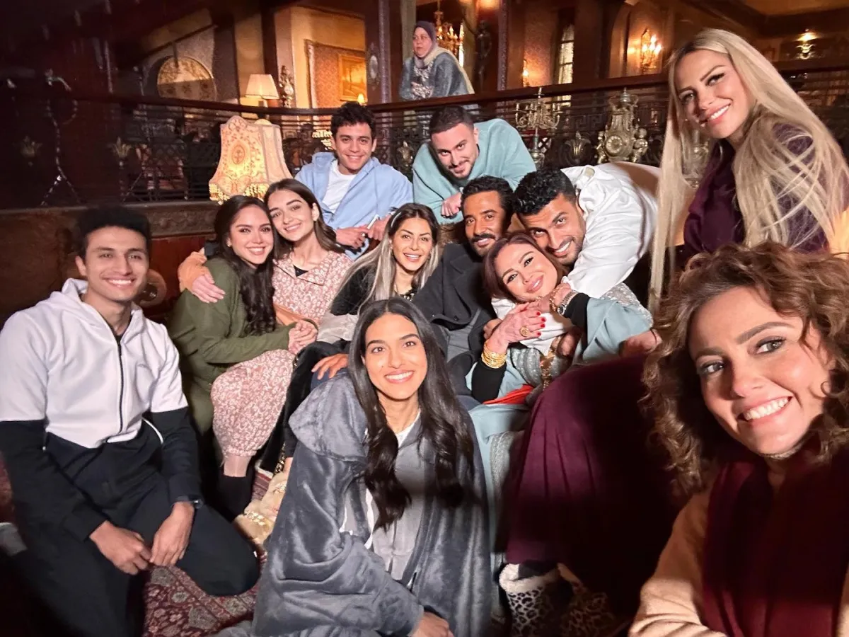أسرة مسلسل سيد الناس - الصورة من حساب الفنانة إلهام شاهين على إنستغرام