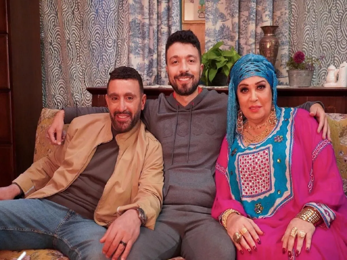 أحمد خالد موسى يتوسّط أحمد السقا وفيفي عبده- الصورة من حساب أحمد خالد موسى