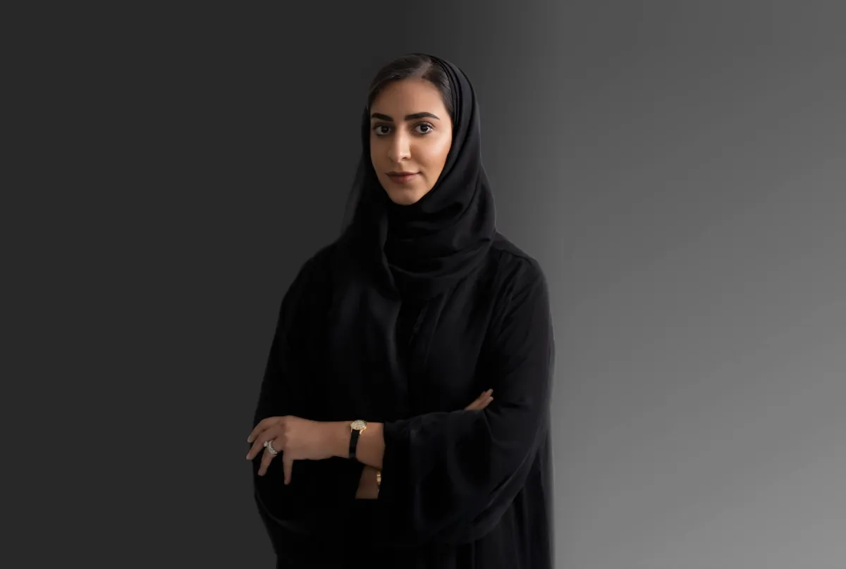 سيدة الأعمال سارة المدني - الصورة من المصدر