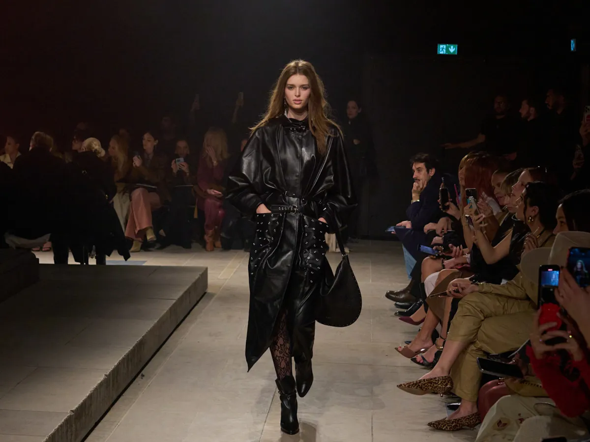 فستان من إيزابيل ماران Isabel Marant - الصورة من Launchmetrics/Spotlight ©