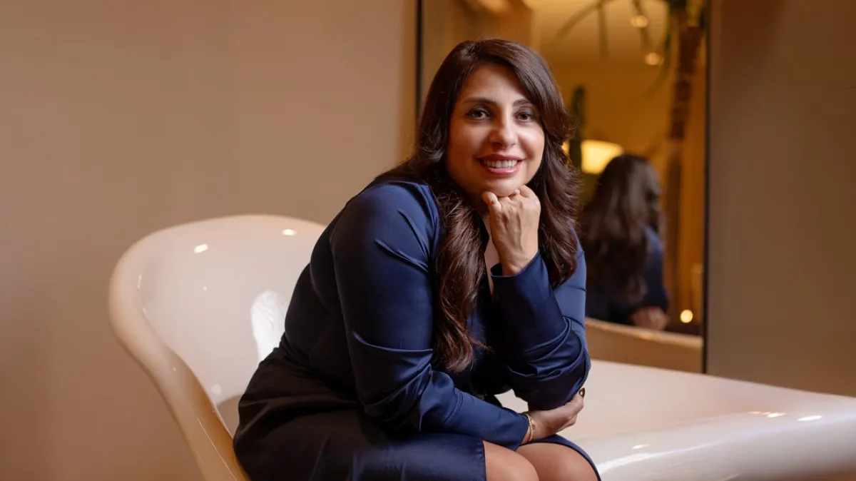 رنا صعب مديرة التسويق والعلاقات العامة في فندق الجداف روتانا  