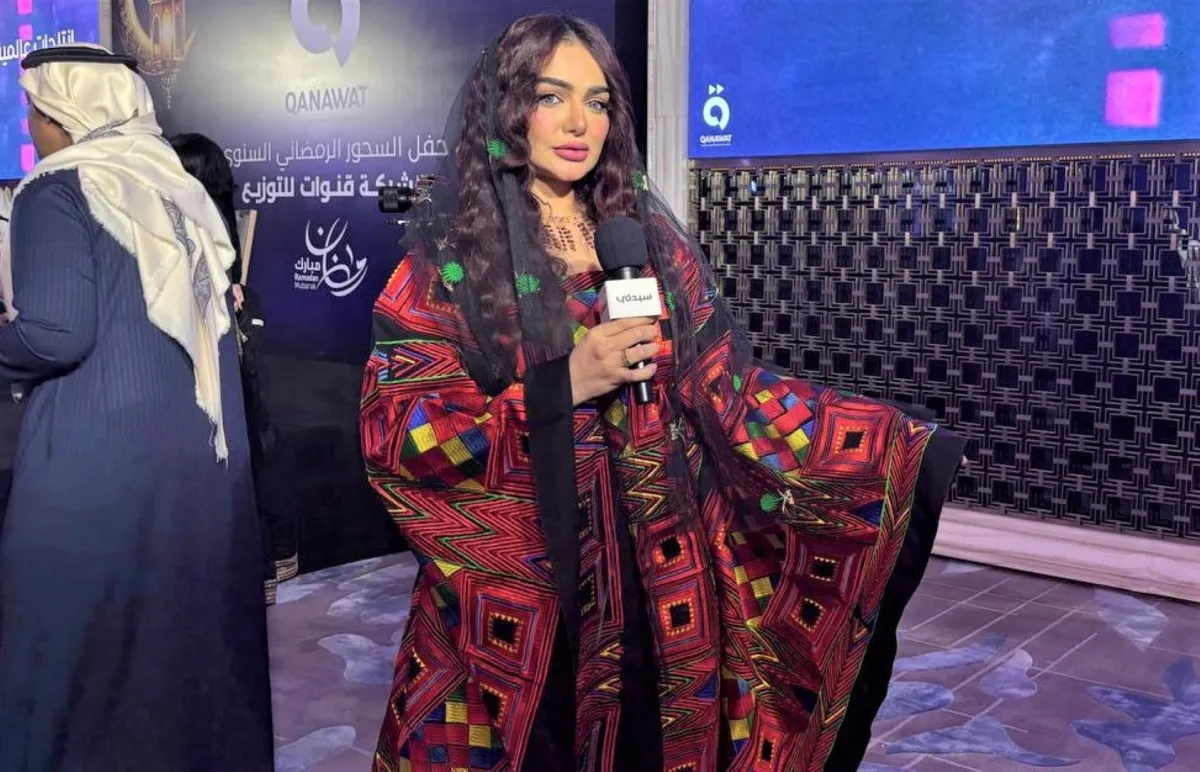 علياء محمد- الصورة خاصة بسيدتي من تصوير زكية البلوشي