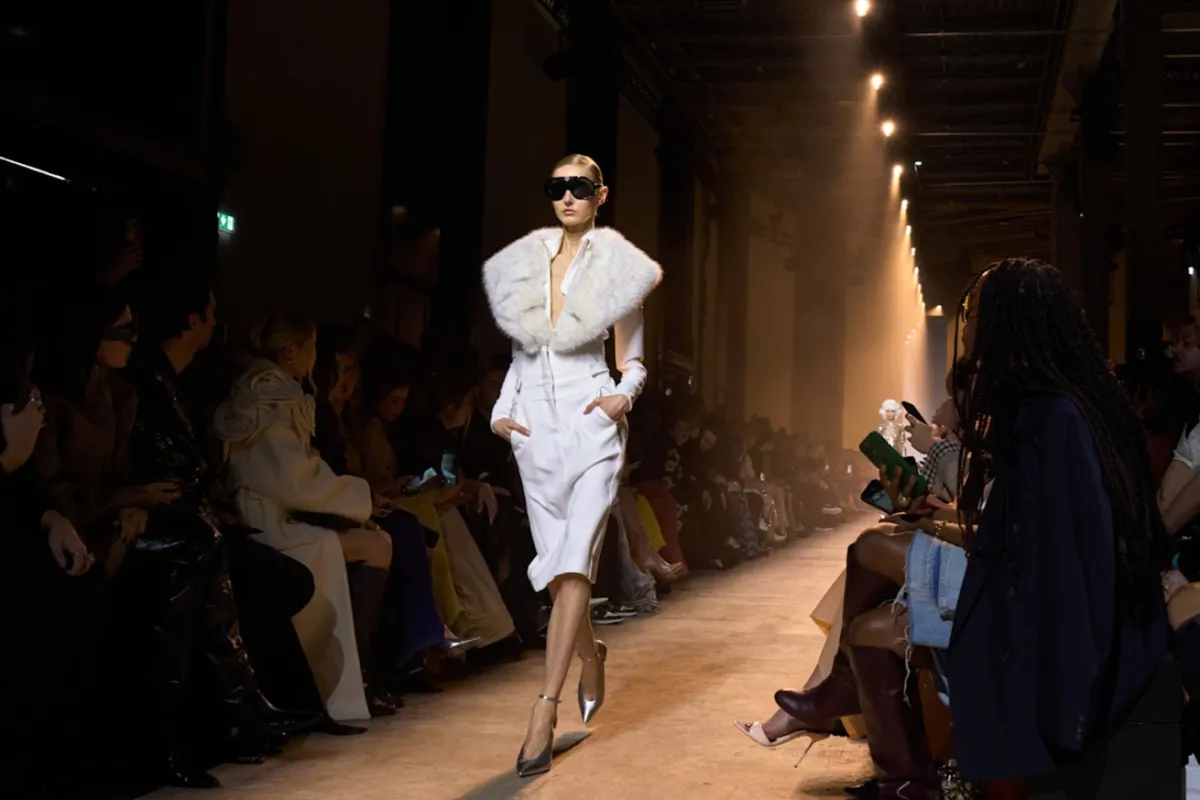 إطلالة من إيلي صعب Elie Saab -الصورة من Launchmetrics/Spotlight ©