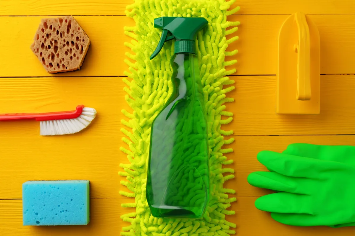 أدوات التنظيف