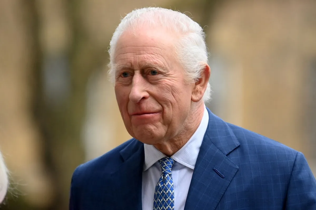الملك تشارلز الثالث في الكلية الملكية للتمريض في لندن  (King Charles III at the Royal College of Nursing in London). مصدر الصورة: Jaimi Joy / POOL / AFP