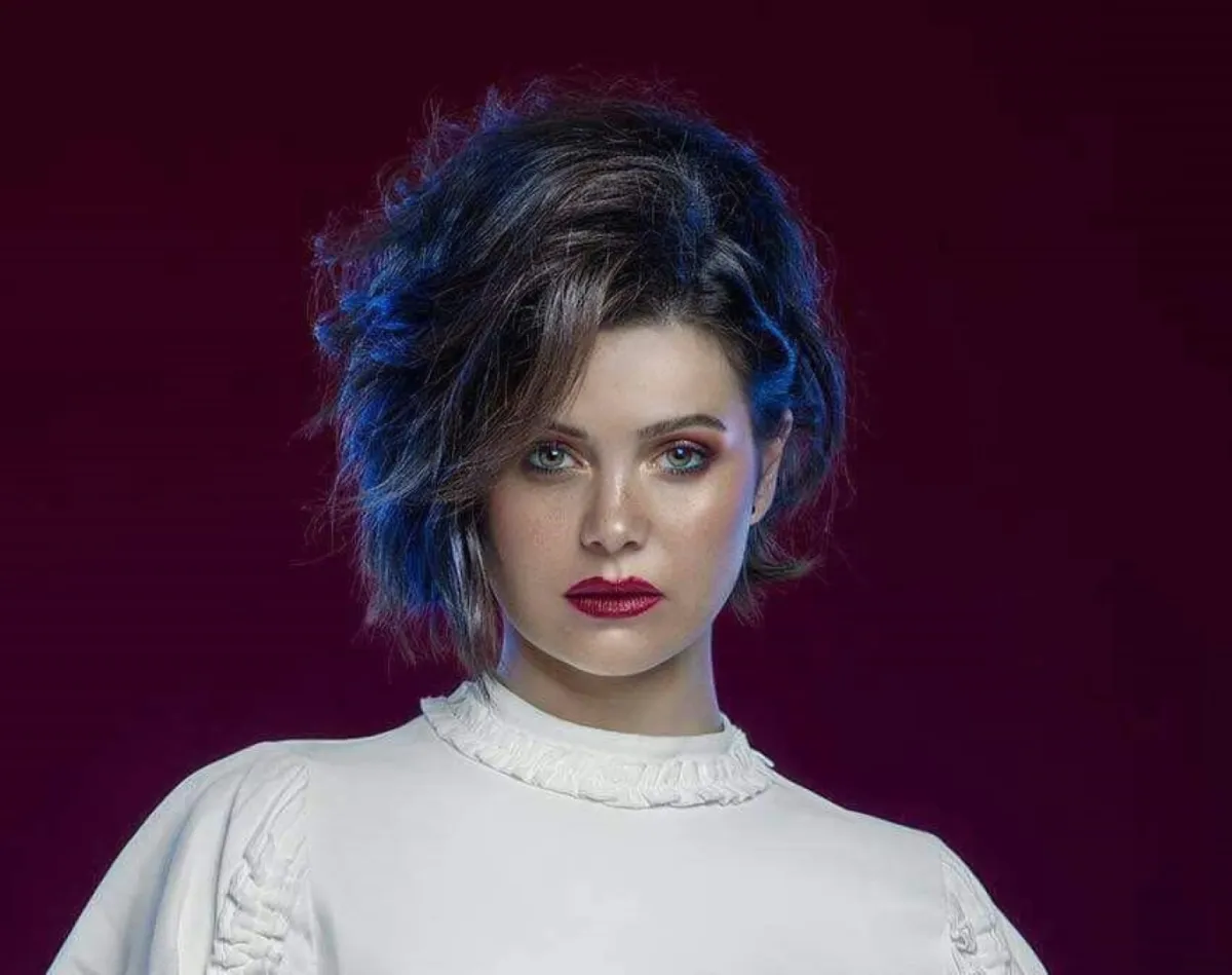 يسرا اللوزي - الصورة من صفحتها الرسمية على الفيس بوك