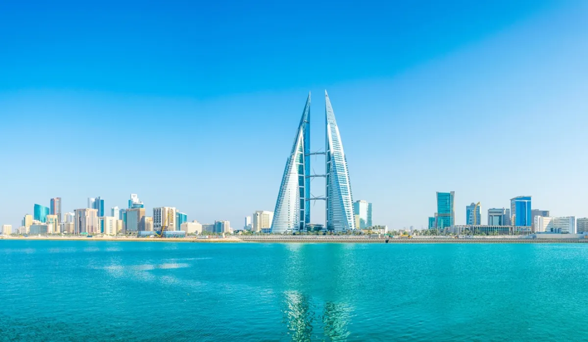 لقطة تظهر المنامة في يوم صاف