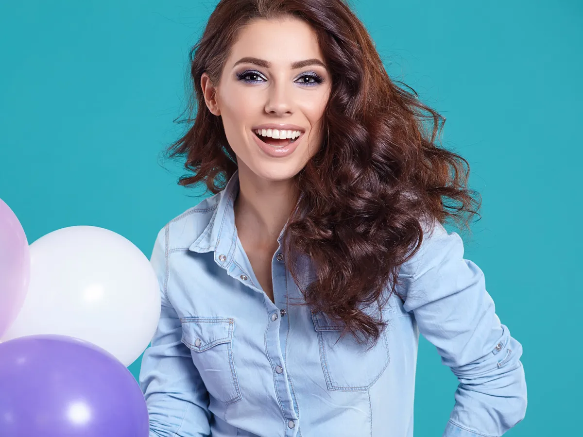 امرأة سعيدة