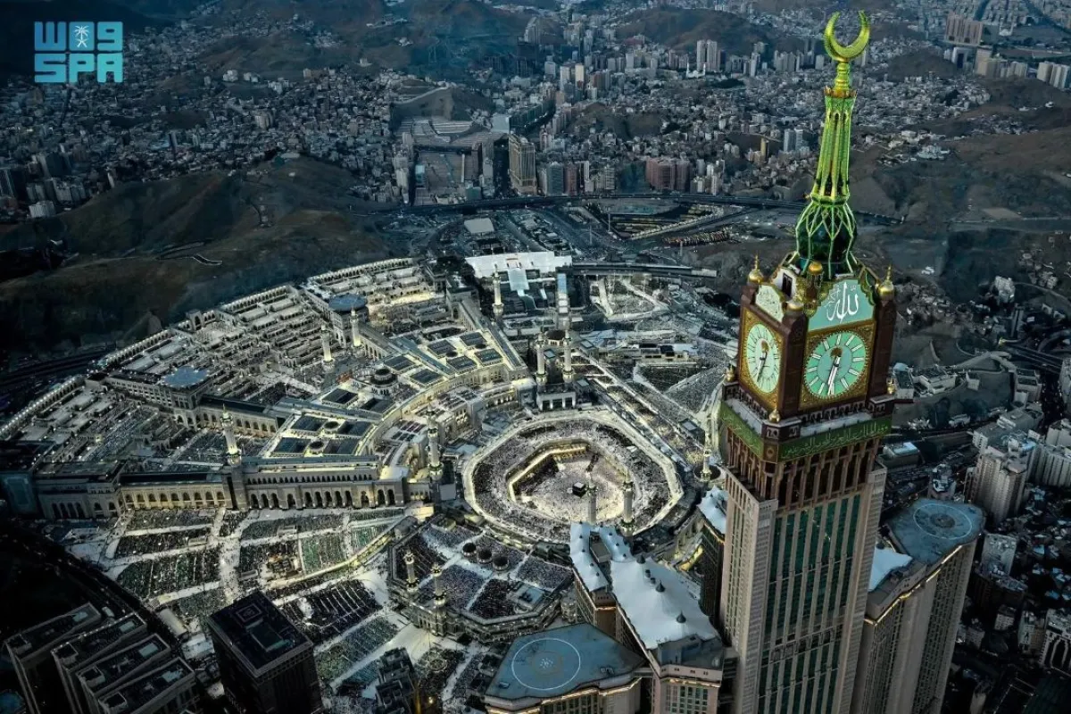 تهدف الخطة إلى ضمان تقديم أرقى مستويات الخدمة لزوار وقاصدي المسجد الحرام والمسجد النبوي