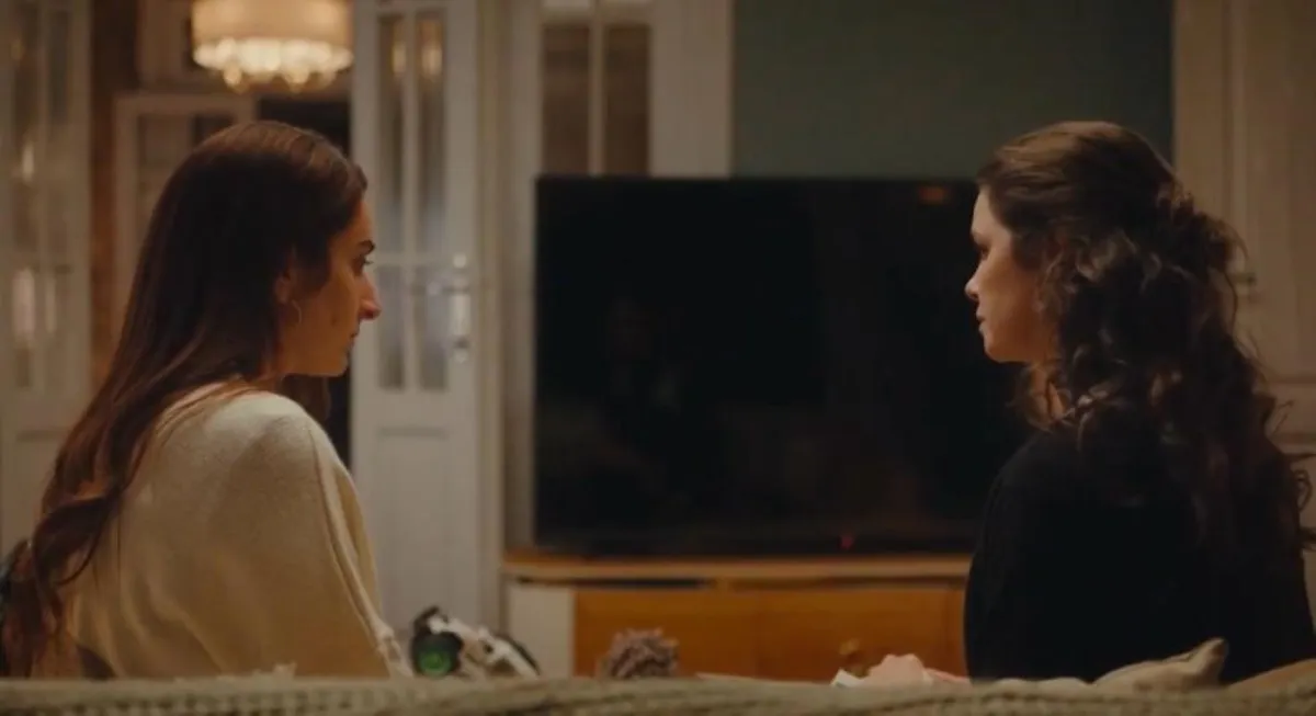 يسرا اللوزي وأمينة خليل في لام شمسية - الصورة من المركز الإعلامي للمسلسل