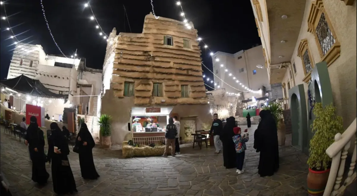 القرى التراثية في عسير تنبض بالحياة والأمسيات الرمضانية