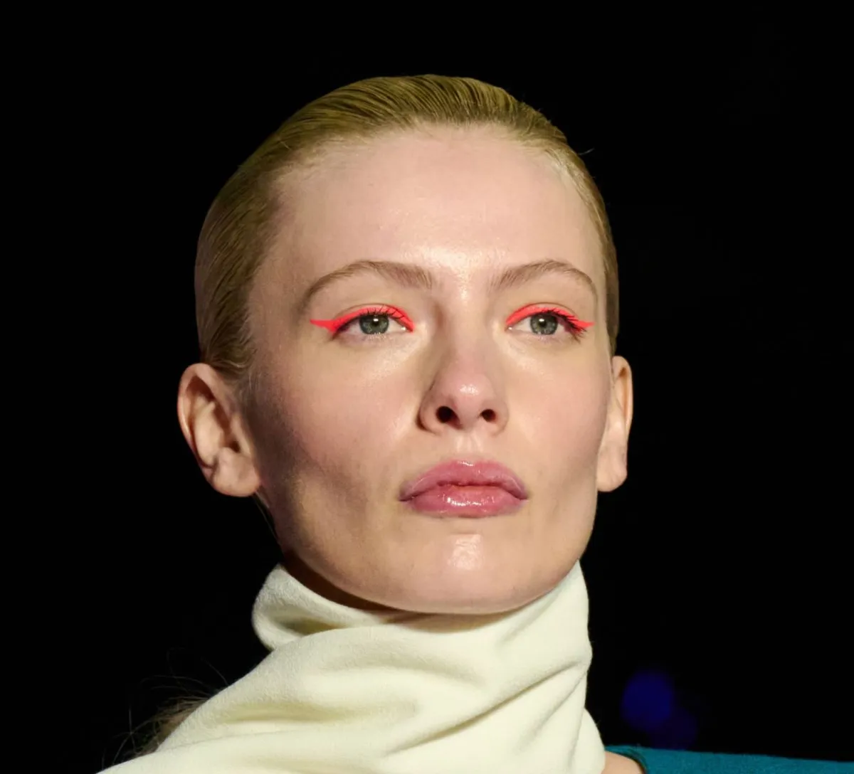 صيحات مكياج عيون من أسبوع الموضة الباريسي 2025