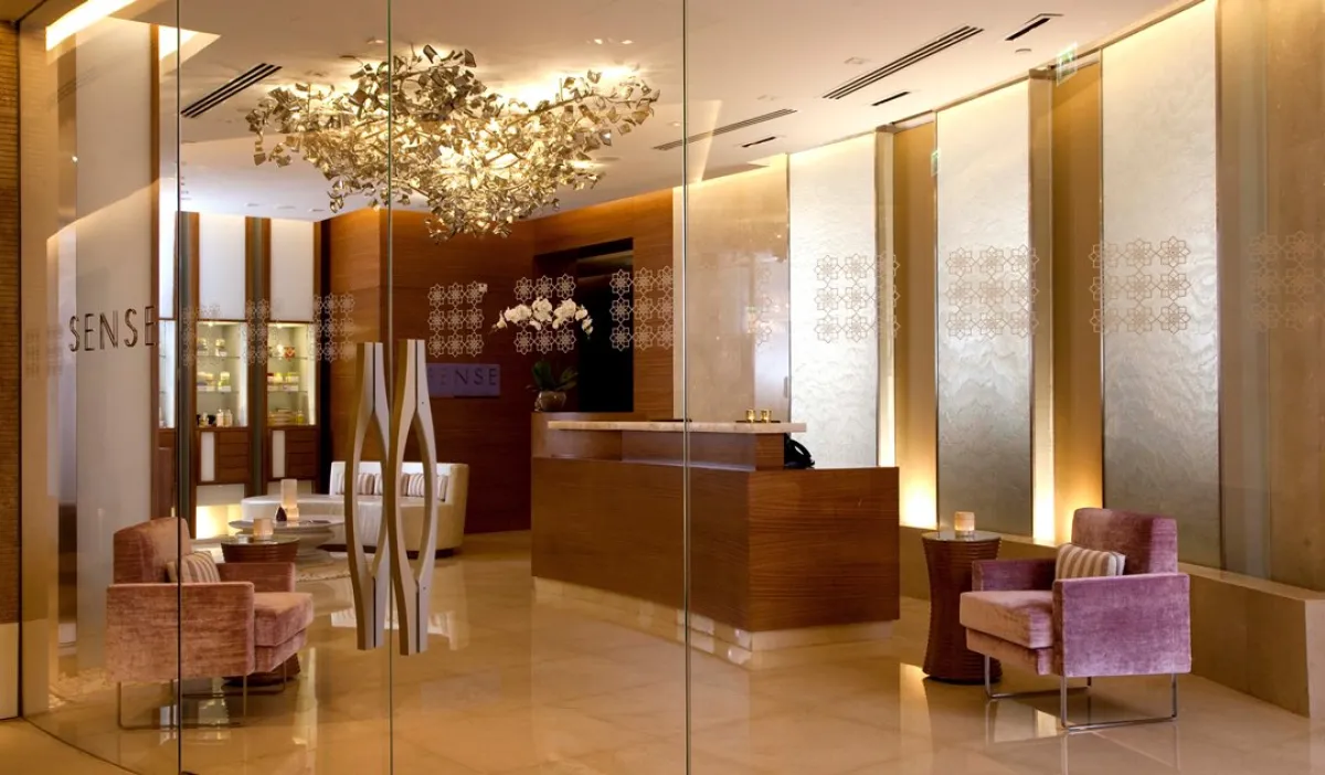 منتجع سينس سبا بفندق روزوود أبوظبي