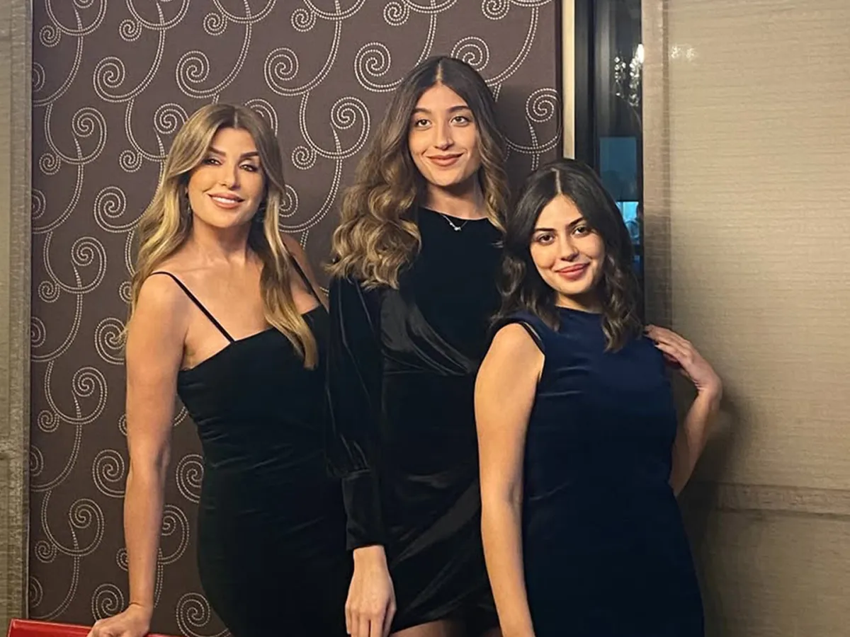 ريتا حرب وبناتها -الصورة من حساب ريتا حرب الرسمي على انستغرام