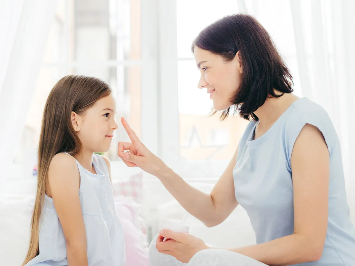 دمامل الوجه عند الأطفال أسبابها وكيفية علاجها