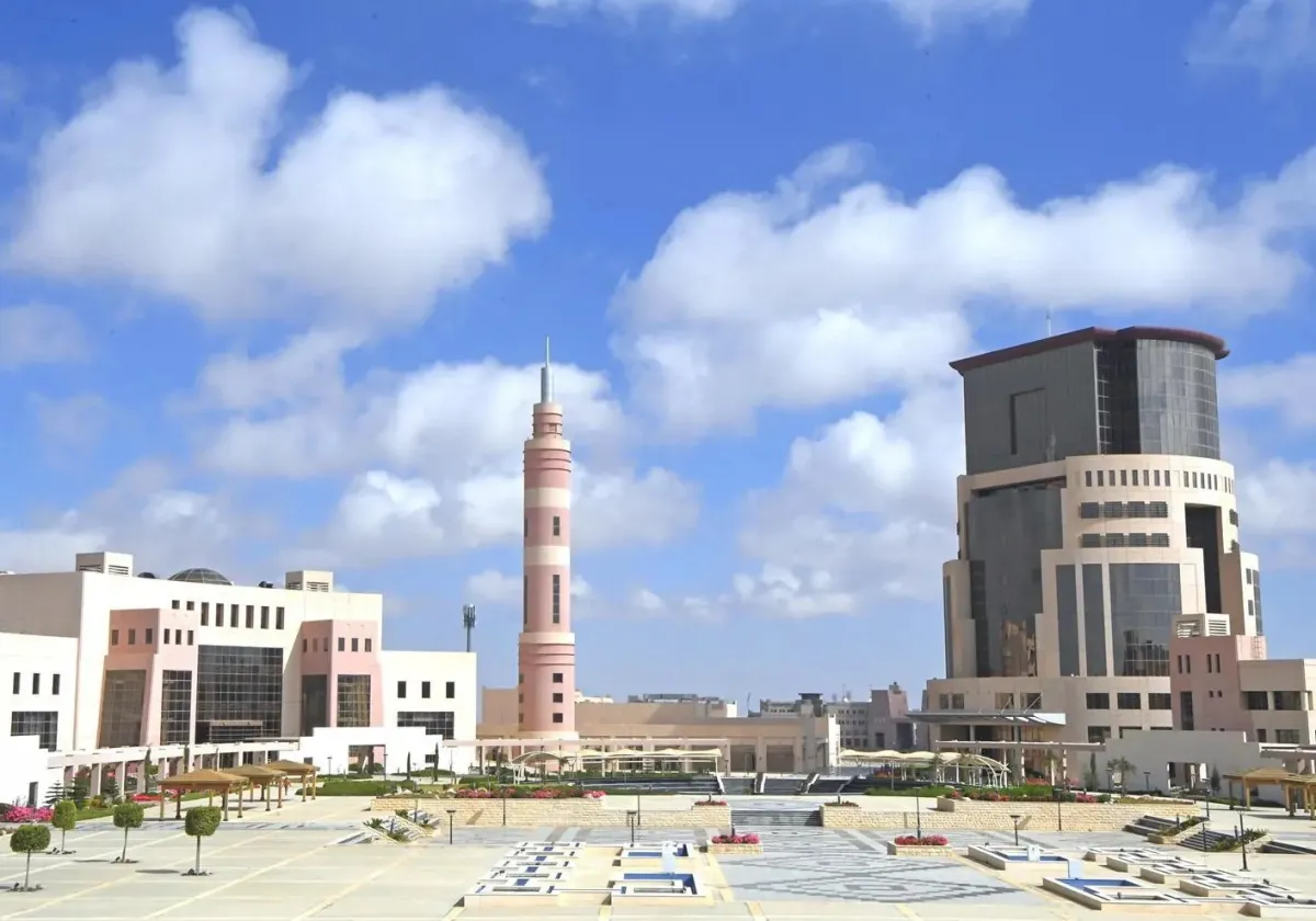 جامعة الملك خالد الأولى وطنيًّا والثانية عربيًّا والخمسون عالميًّا في تصنيف التايمز للجامعات الأكثر عالمية 2025 - الصورة من واس