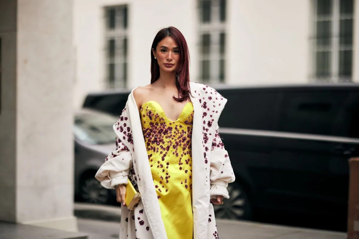 إطلالة Street Style مواكبة للموضة - الصورة من Launchmetrics/Spotlight ©