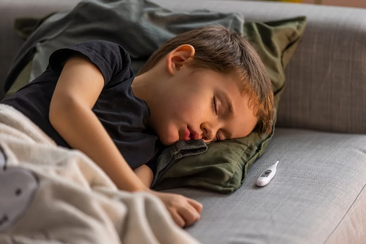 صورة لطفل مريض