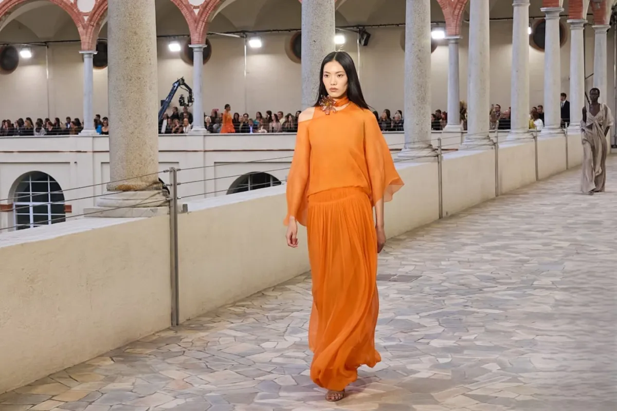 فستان من ألبيرتا فيريتي Alberta Ferretti-  مصدر الصورة Launchmetrics/Spotlight©