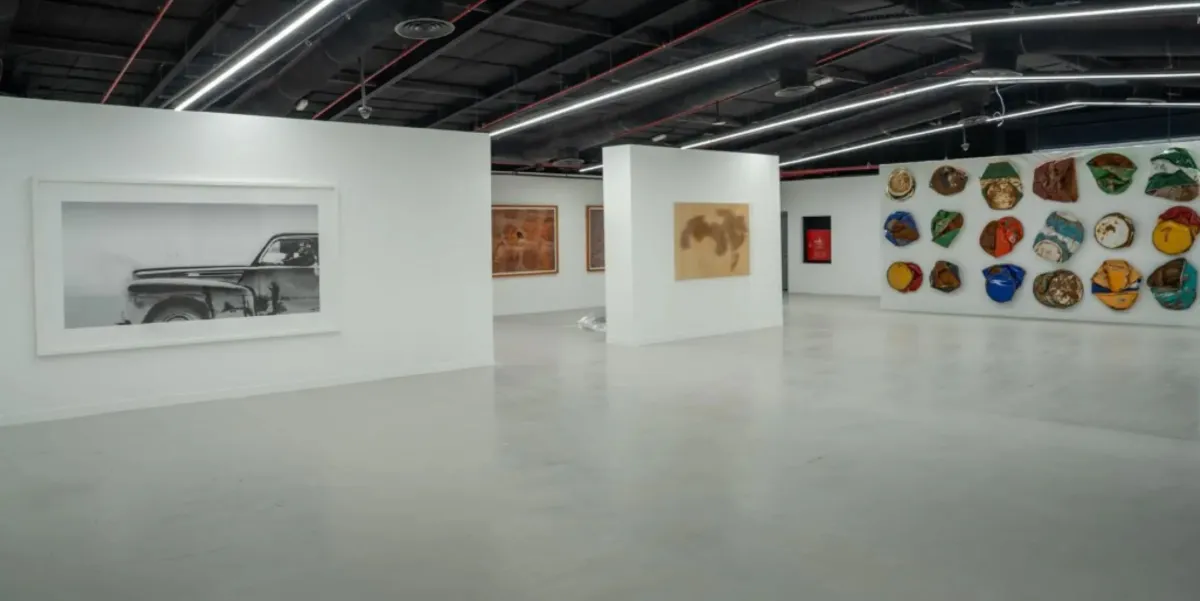 لأول مرة.. إثراء يعرض مجموعته الفنية في أسبوع الفن بالرياض