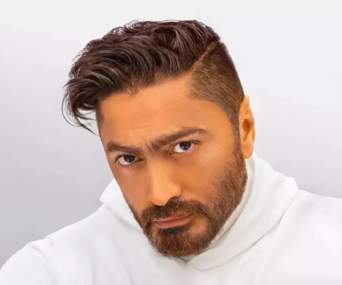 تامر حسني - الصورة من صفحته الرسمية على الفيسبوك