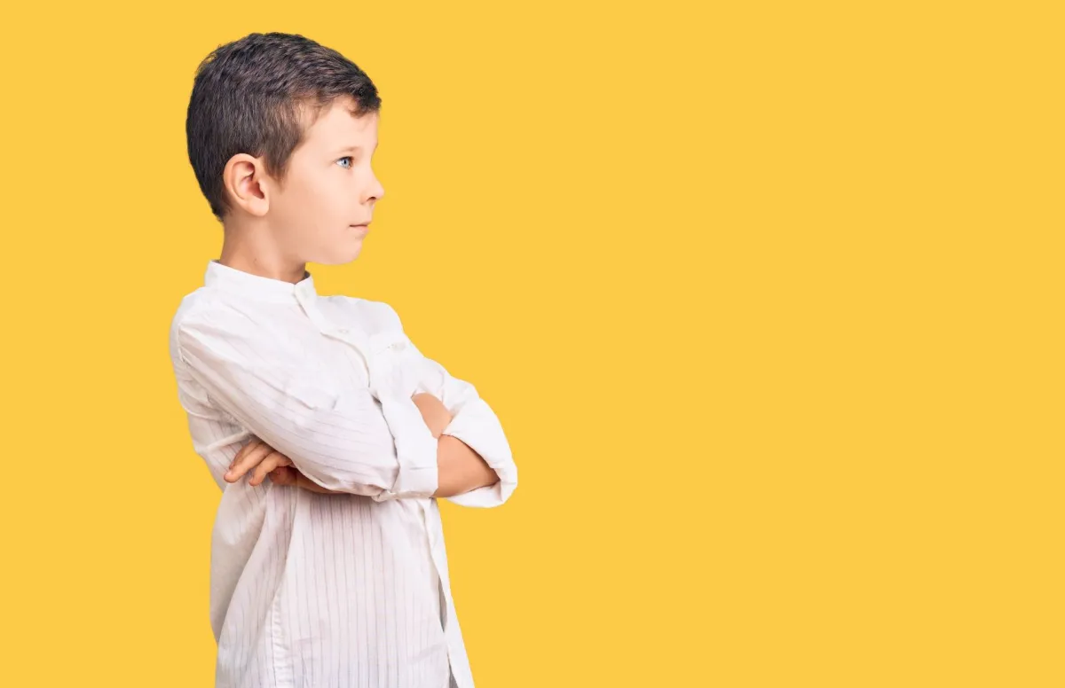 صورة تعبر عن ثقة الطفل بنفسه