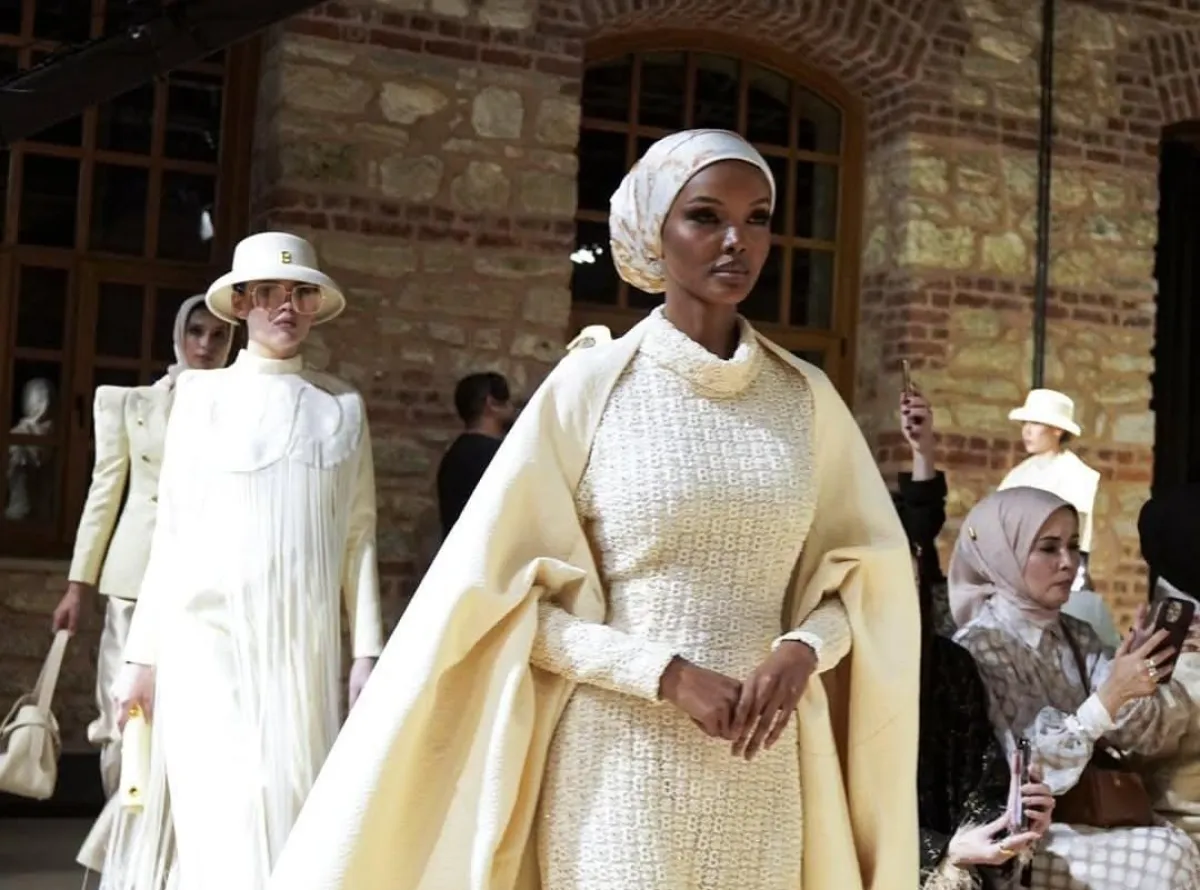 أسبوع الموضة المحتشمة في دولة الإمارات العربية المتحدة- الصورة من الحدث 