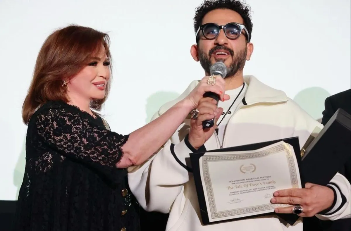 إلهام شاهين وأحمد حلمي في حفل ختام مهرجان هوليوود للفيلم العربي- الصورة من حسابها على إنستغرام