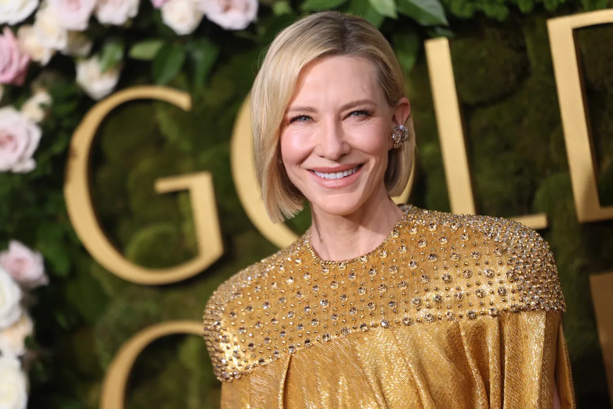 كيت بلانشيت في حفل توزيع جوائز الغولدن غلوب بنسخته الـ 82 ( Cate Blanchett at the 82nd Golden Globe Awards). مصدر الصورة: Etienne Laurent / AFP