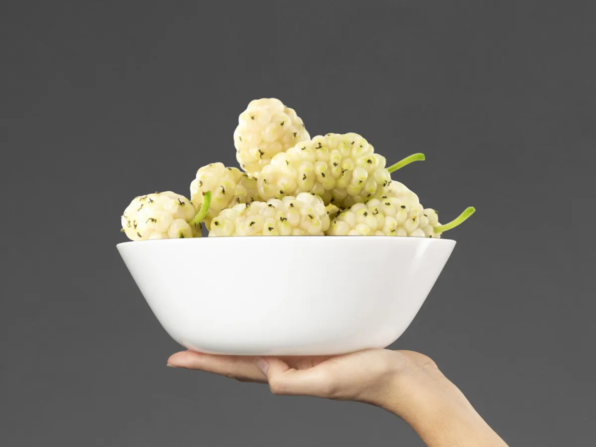 التوت الأبيض كنز صحي ومصدر غني بالفيتامينات