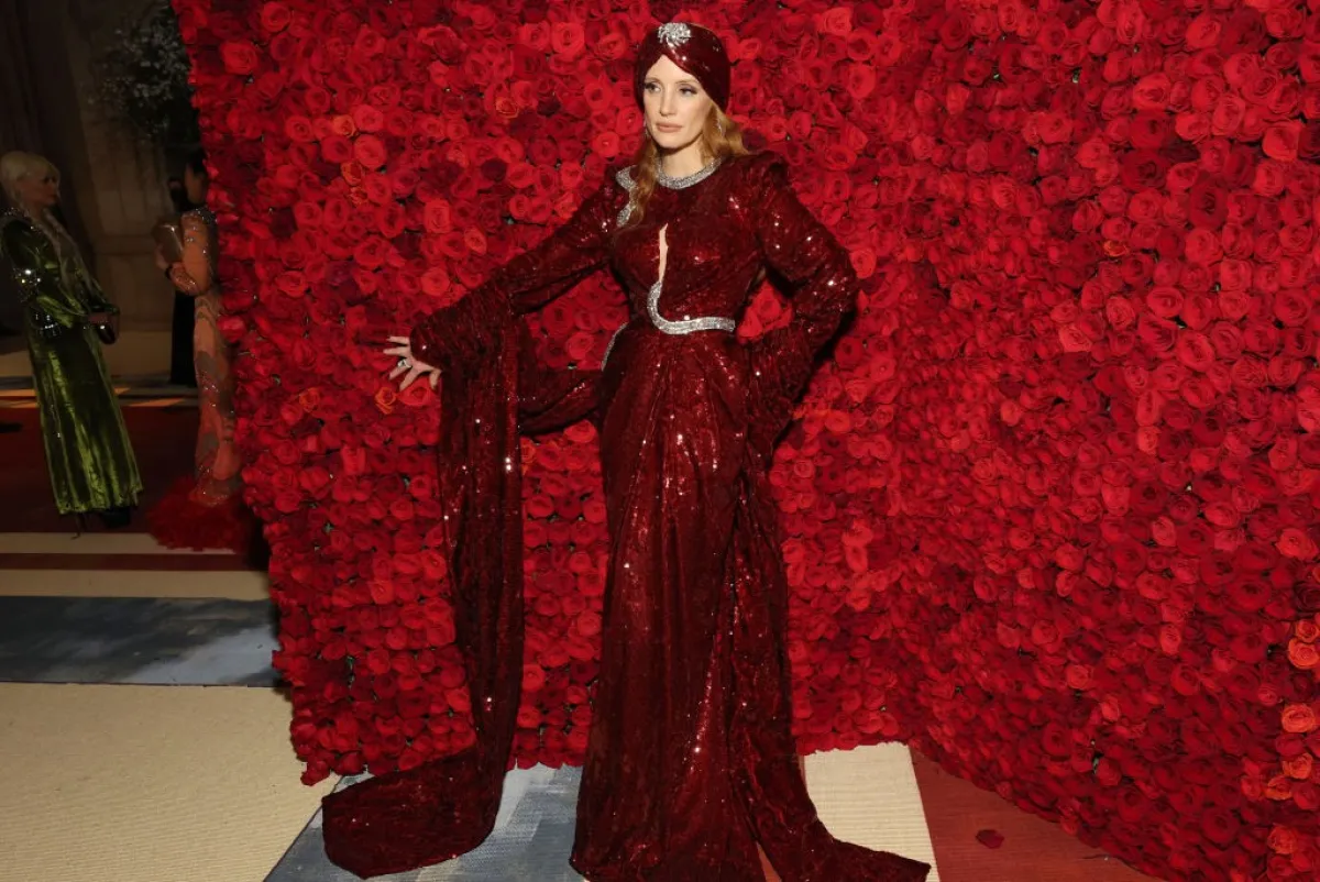 النجمة جيسيكا تشاستاين Jessica Chastain - (مصدر الصورة Cindy Ord/MG22/Getty Images for The Met Museum/Vogue )