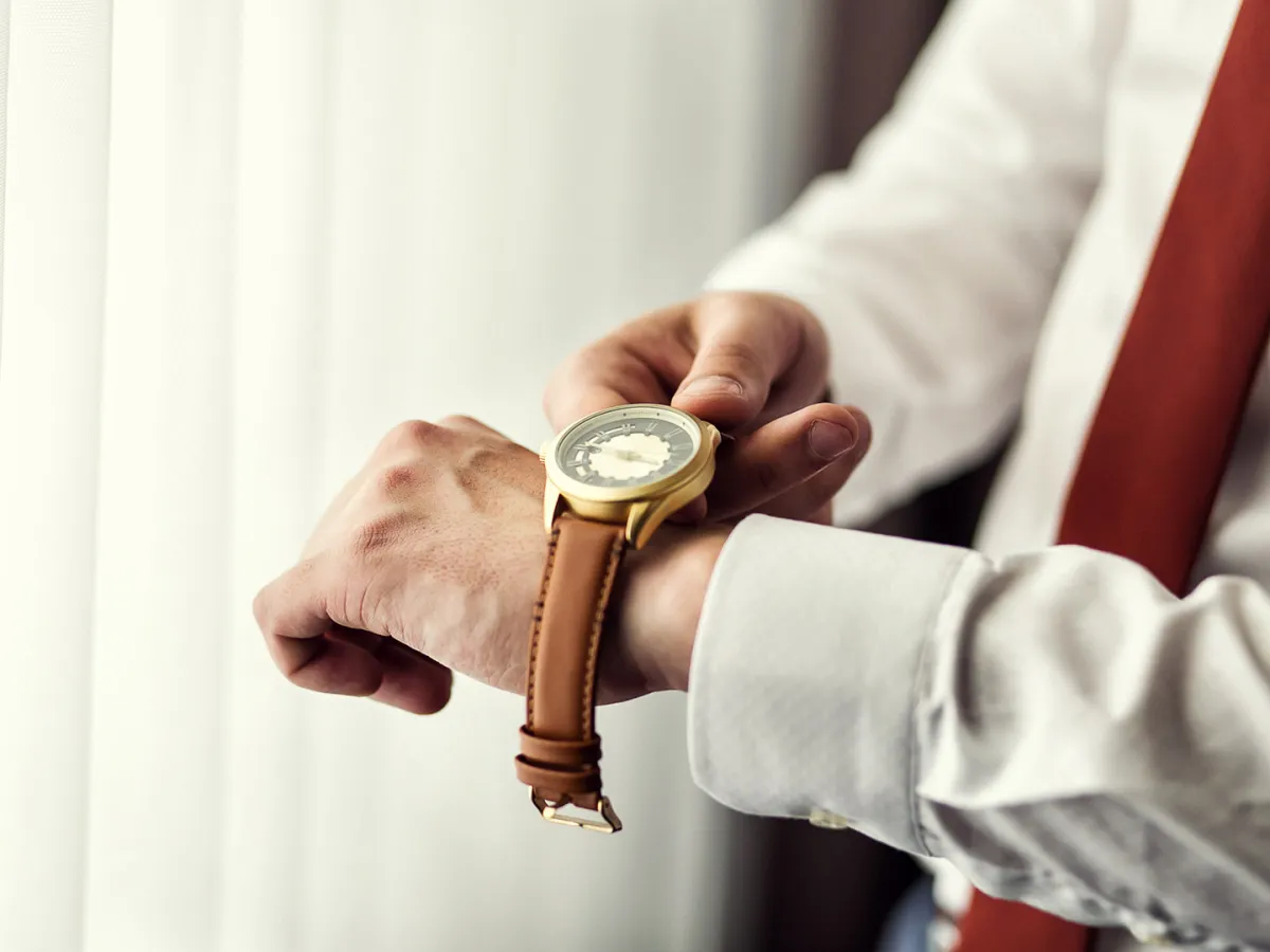 تفسير حلم ساعة اليد للرجل 