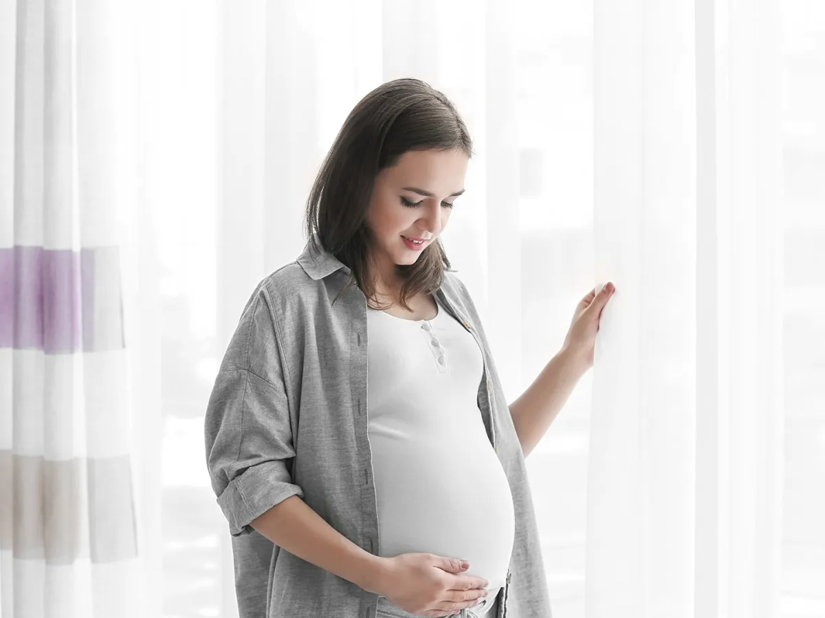 تقلصات الحامل بين درجتي الأمان والخطر ومتى تلجأ لاستشارة الطبيب؟