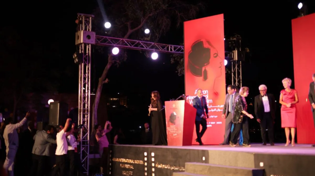 تكريم كندة علوش بمهرجان أسوان - الصورة خاصة بسيدتي تصوير ندى محسن