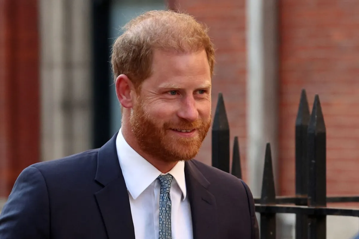 الأمير هاري دوق ساسكس في المحكمة الملكية العليا في لندن (Prince Harry Duke of Sussex at the the Royal Courts of Justice, Britain's High Court, in central London). مصدر الصورة: HENRY NICHOLLS / AFP