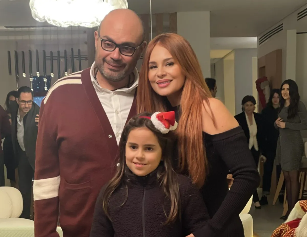 كارول سماحة وزوجها وليد مصطفى وابنتهما - الصورة من حساب كارول سماحة على إنستغرام