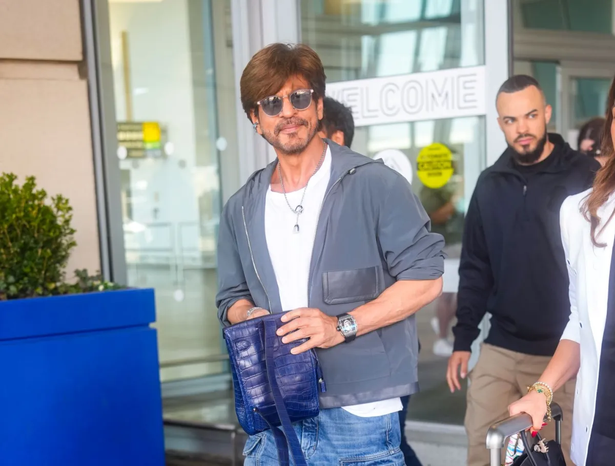 شاروخان في مدينة نيويورك (Shah Rukh Khan in New York City). مصدر الصورة: XNY/Star Max/GC Images