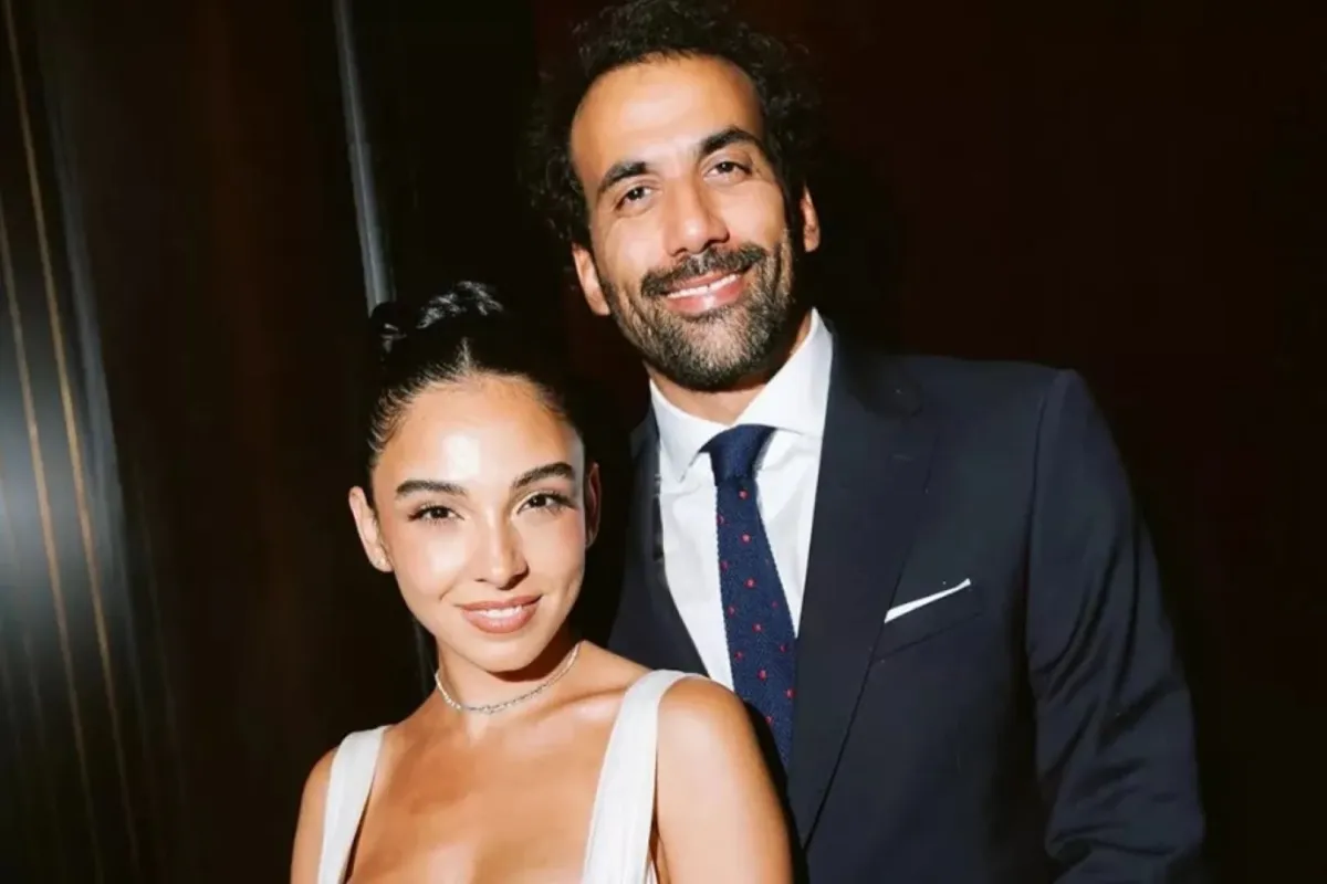 جلسة التصوير الرسمية لعقد قران سلمى أبو ضيف- الصورة من مكتبها الصحفي