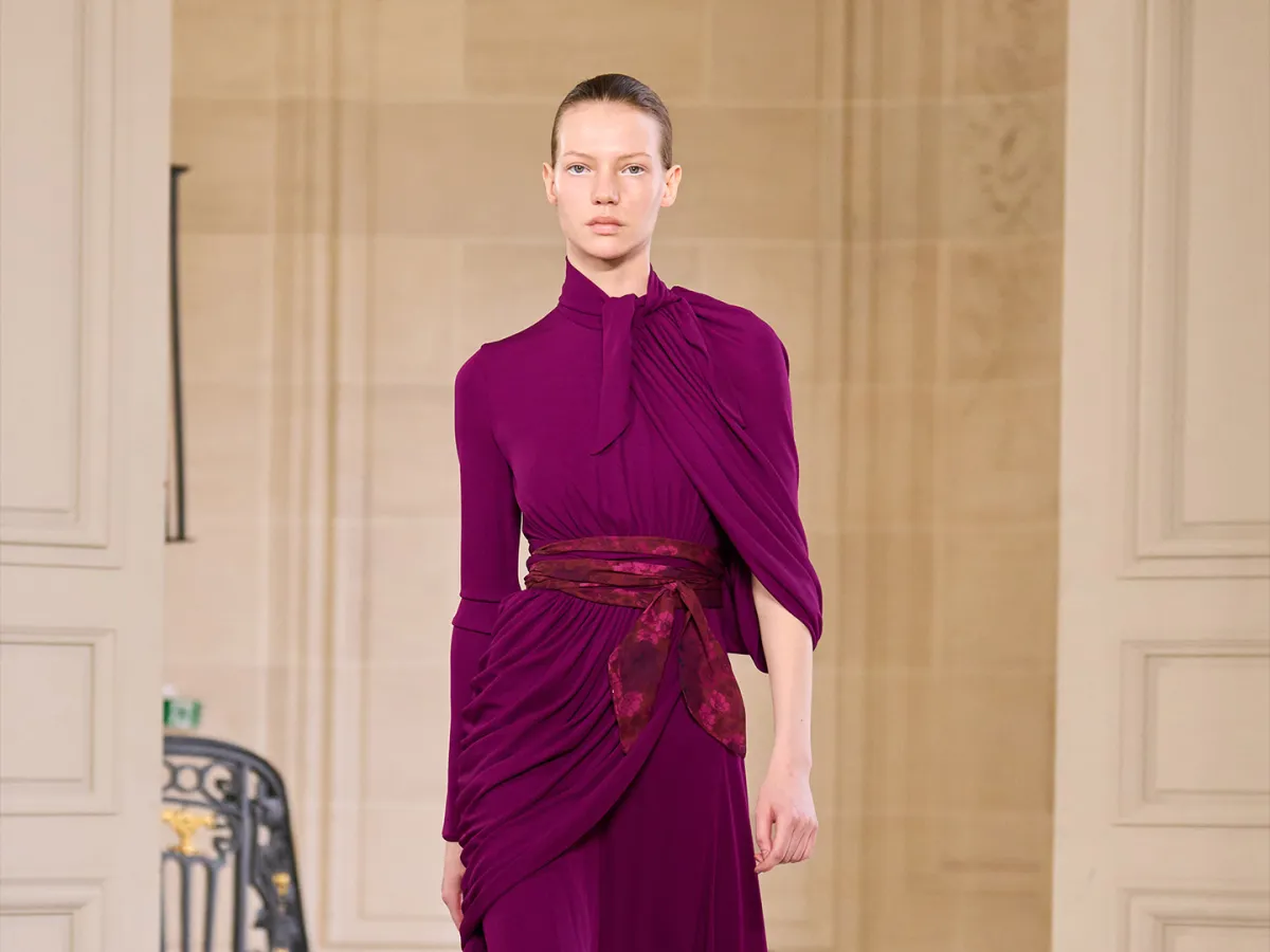 جيامباتيستا فاللي خريف 2025 Giambattista Valli