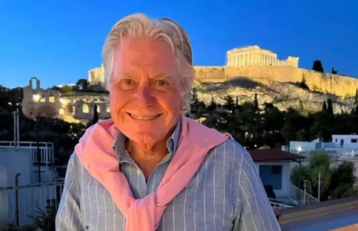 حسين فهمي- الصورة من حسابه على إنستغرام