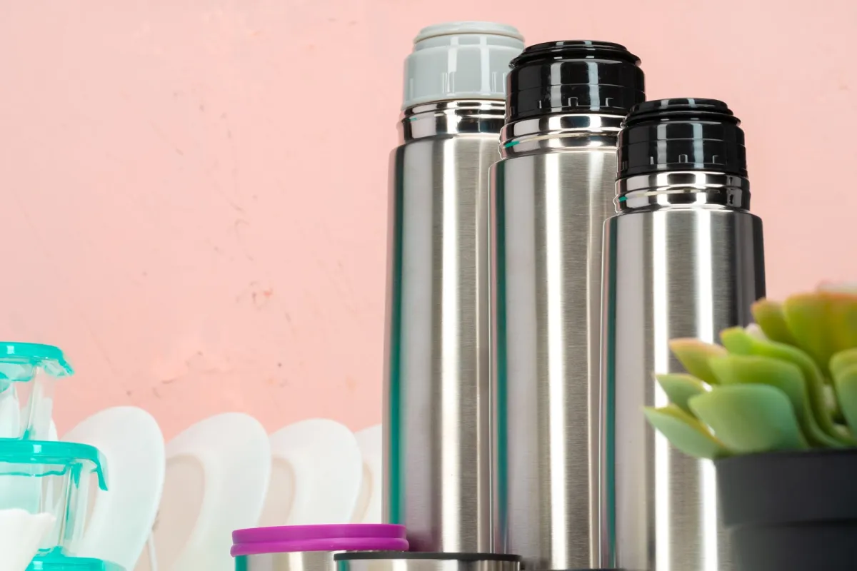 قوارير ترمس الشاي