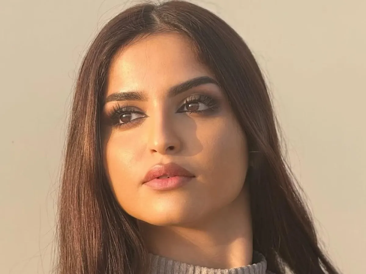 أجمل صيحات مكياج شبابية على طريقة حلا الترك