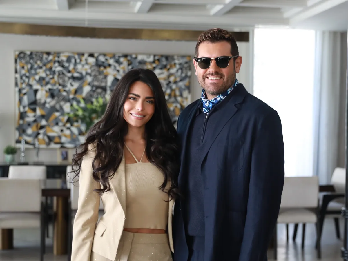 عمرو يوسف وأسماء جلال من فيلم السلم والثعبان- الصورة من الشركة المنتجة