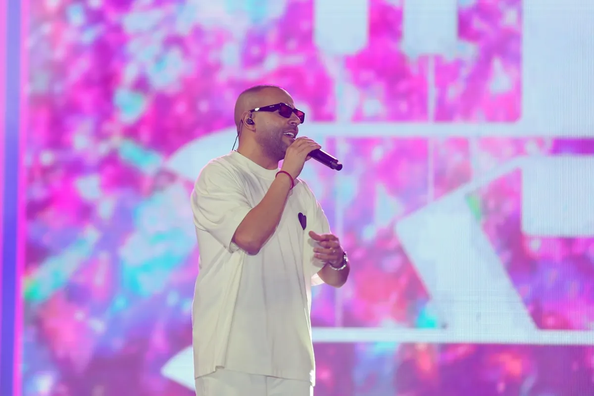 تامر عاشور- الصورة من  حسابه على الانستغرام